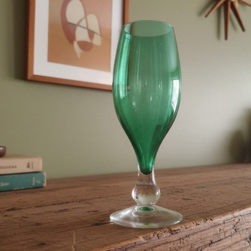 Fireworks Glass Hand Blown Art Green Vase, Signed Goblet Style‎ Collectible